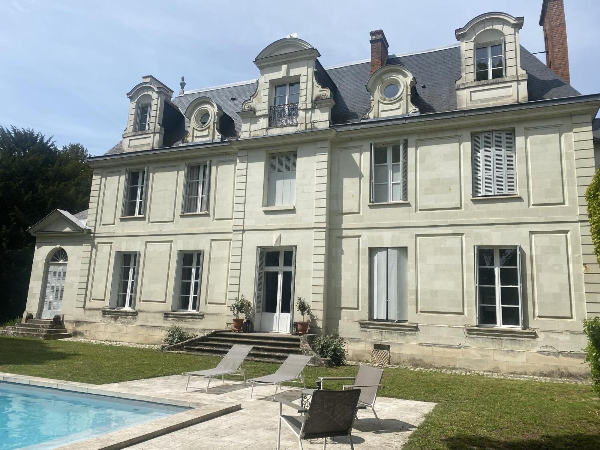La Grande Carree Bed & Breakfast Saint-Cyr-sur-Loire Exterior foto