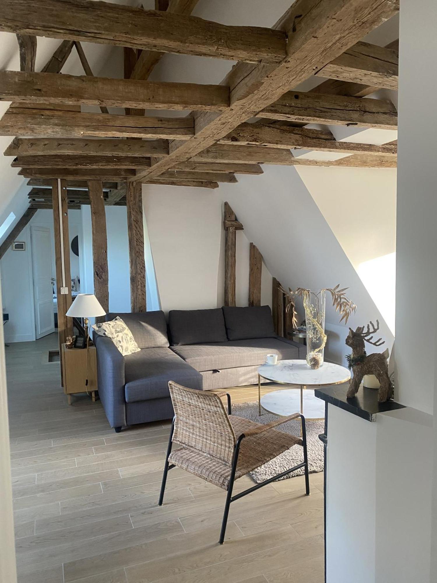 La Grande Carree Bed & Breakfast Saint-Cyr-sur-Loire Exterior foto