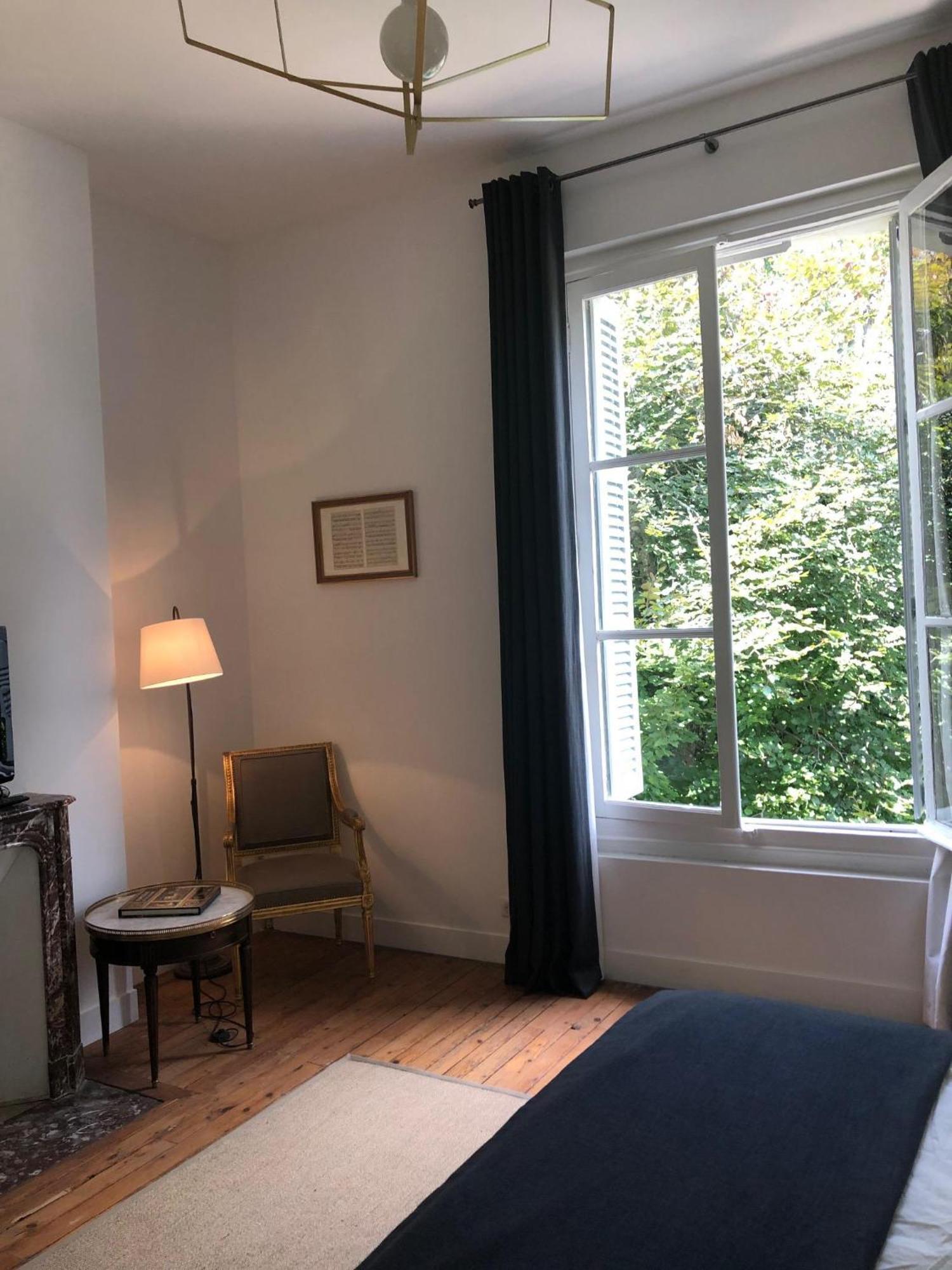 La Grande Carree Bed & Breakfast Saint-Cyr-sur-Loire Exterior foto